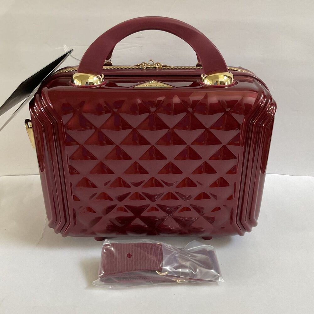 Triforce Elite Performance Travel Bag Hard Shell Beauty Quilted Carry Case